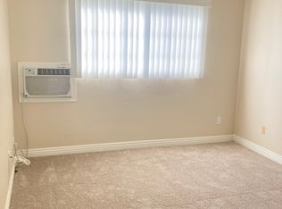 16841 Kingsbury St #36, Granada Hills, CA 91344
