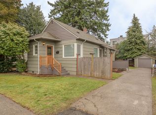 711 N 86th St, Seattle, WA 98103