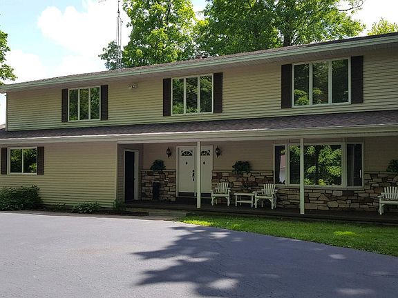 2nd image of N2712 Wildwood Ln