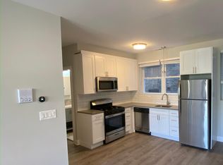 3116 N Milwaukee Ave, Chicago, IL 60618