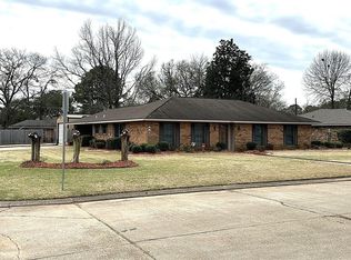 4214 Pecan Dr, Alexandria, LA 71302
