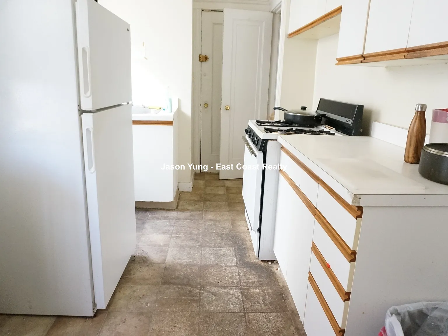1 bed, 1.0 bath, 750 sqft, $2,325 — Photo 4