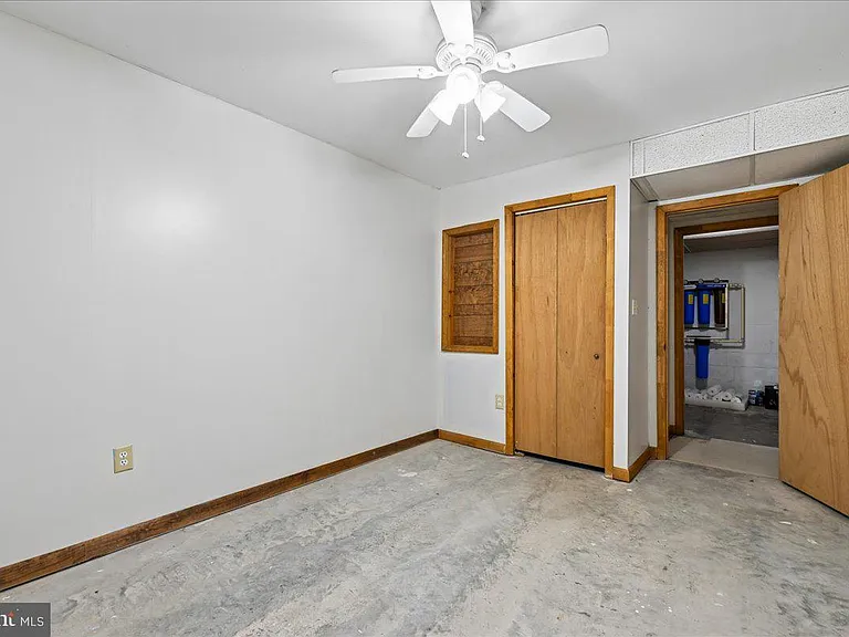 13245 Croom Rd — Photo 51