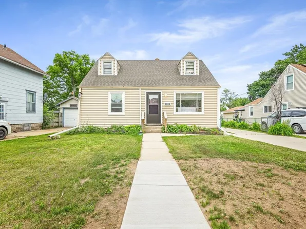 2820 Summerdale Ave, Rockford, IL 61101