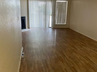 2403 E 55th Pl UNIT 11, Tulsa, OK 74105