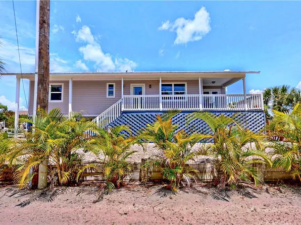 8161 Moyer Ln, Bokeelia, FL 33922