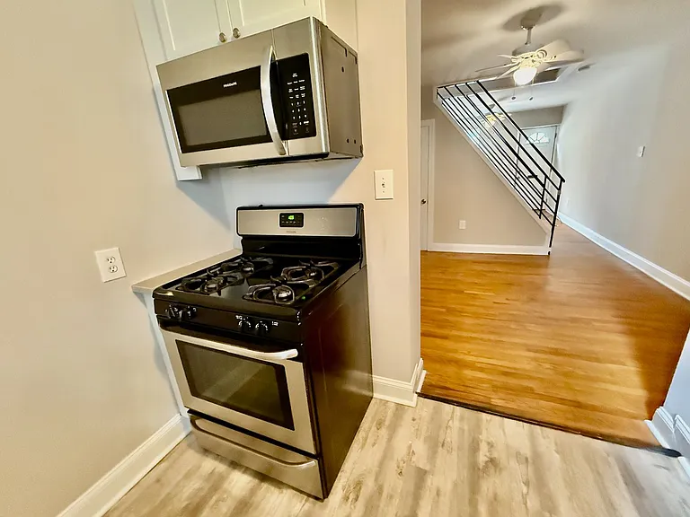 1228 Peters St — Photo 18