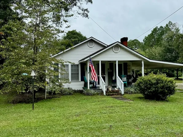 123 Brobston St, Baxley, GA 31513
