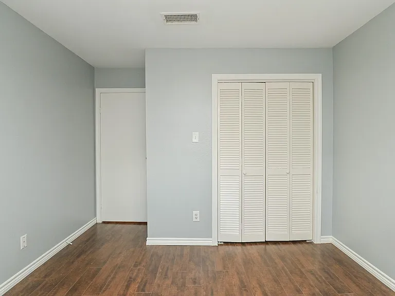 7447 Cambridge St #77 — Photo 25