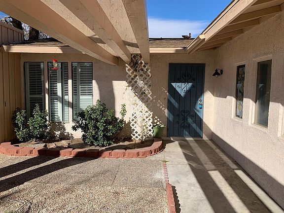 2nd image of 27894 Fairacres Ln