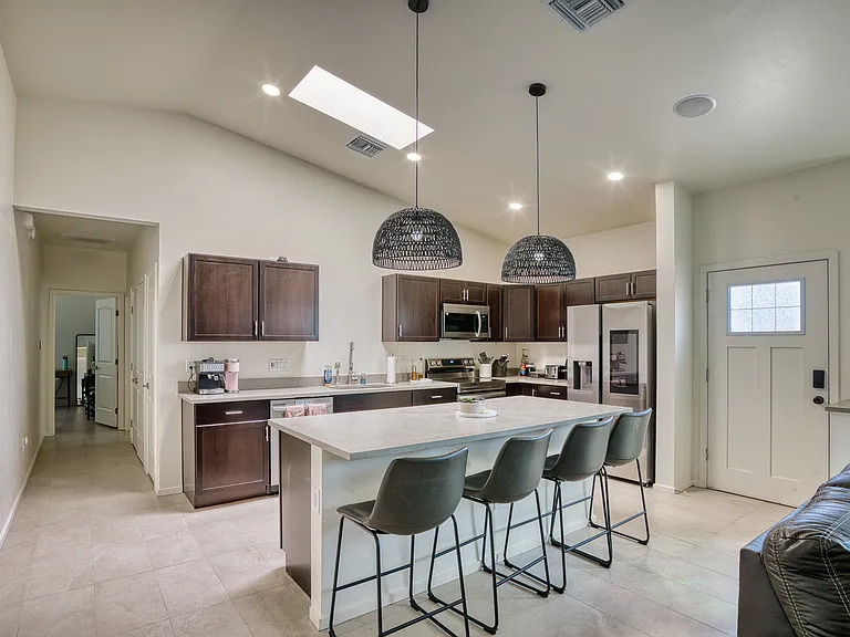 1119 E Fort Lowell Rd — Photo 3
