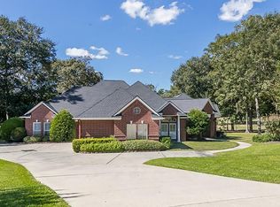 205 Timberside Ct, Conroe, TX 77304
