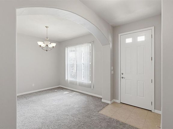 3rd image of 3515 Romea Cir