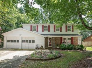 606 Regency Dr, Charlotte, NC 28211
