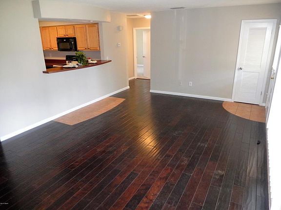3rd image of 5819 Mystic Dr