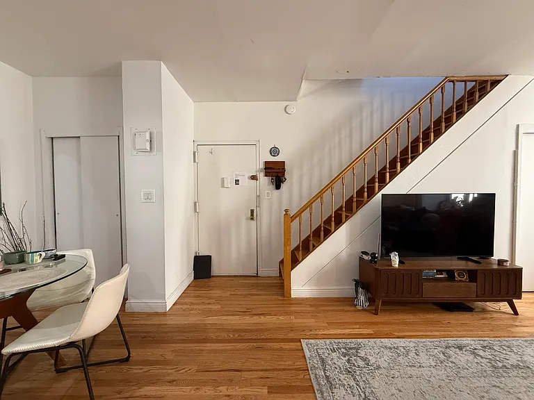 295 Park Ave S #9PHA — Photo 3