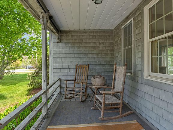 4th image of 1807 Harpswell Islands Road