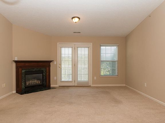 2nd image of 5490 Michelles Oak Ct Unit K
