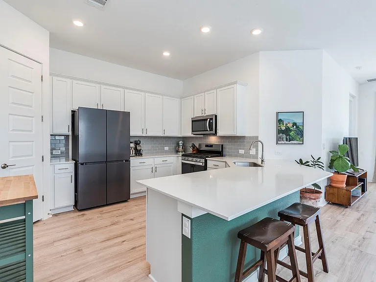 2132 Centerline Ln — Photo 4