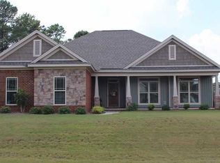 2451 Fox Ridge Dr, Prattville, AL 36067