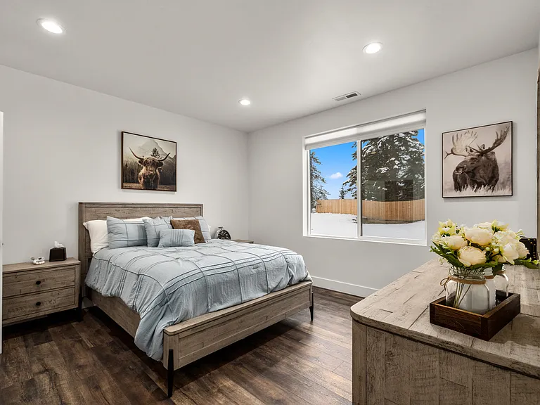 235 Cowboy Dr — Photo 31