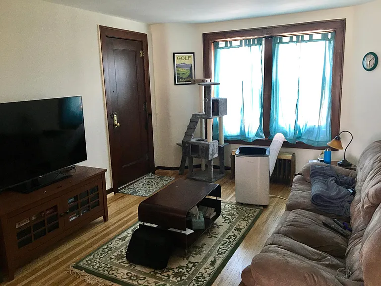 1174 Kenmore Ave #9 — Photo 5