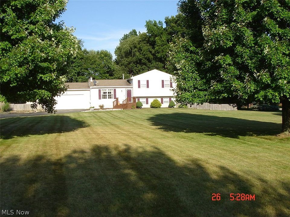 1st image of 868 Walnut Grove Dr