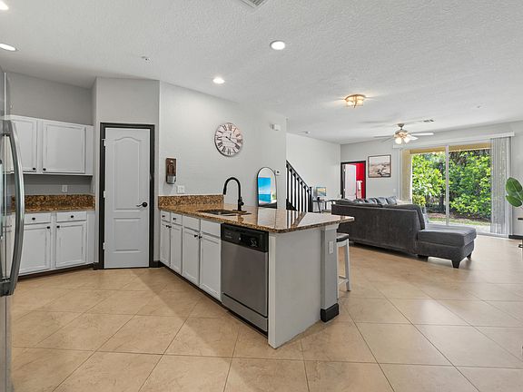 5th image of 3051 SW Otter Lane