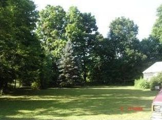 1785 Nanticoke Dr, Endicott, NY 13760