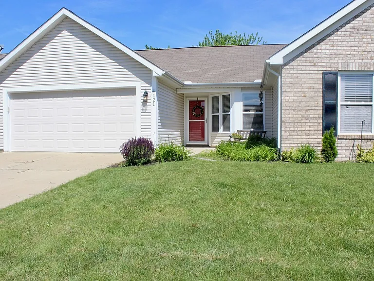 4121 Langley Dr — Photo 27