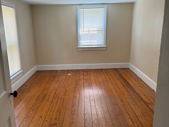 5th image of 61 W Delaware Ave