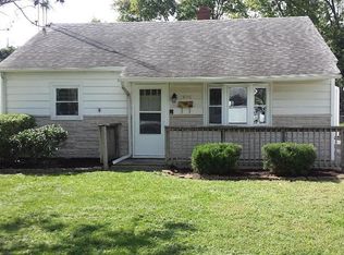 1605 N 20th St, Springfield, IL 62702