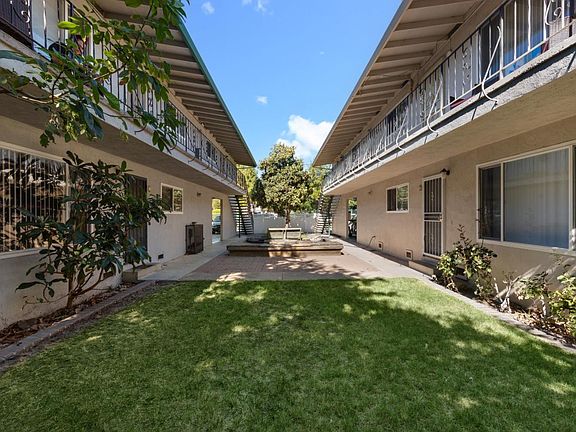 3rd image of 1613 Cavallo Road