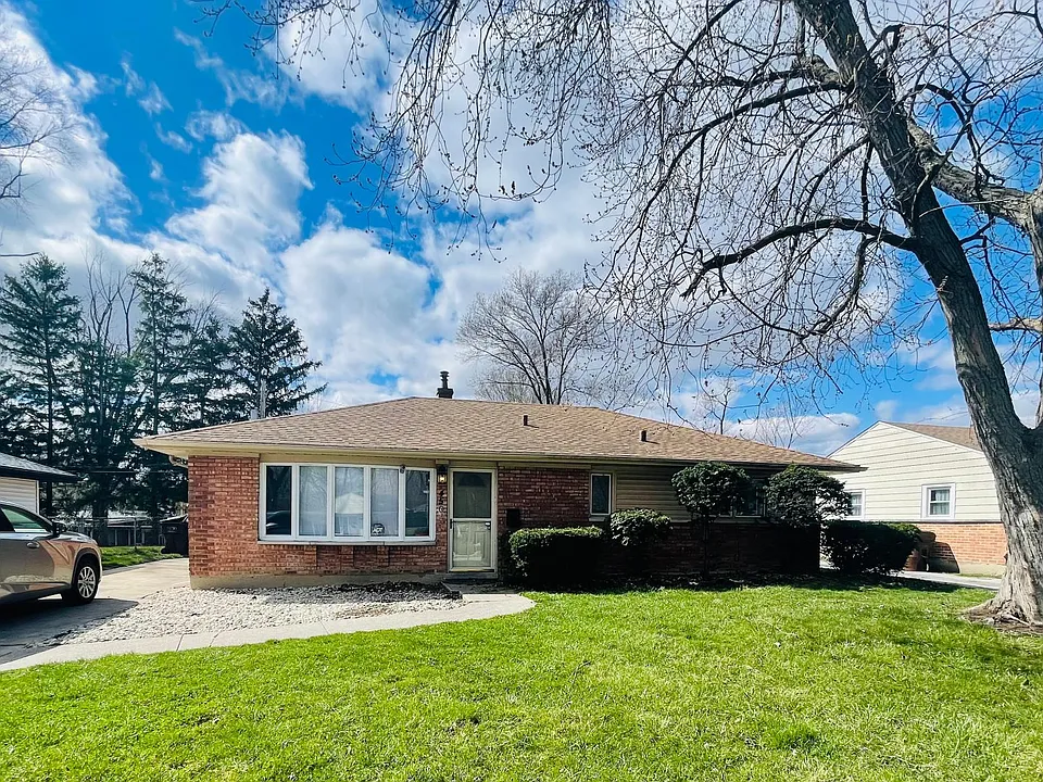 450 Indianwood Blvd