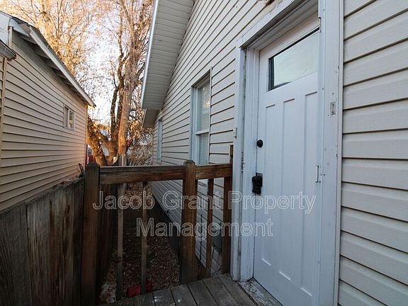 2nd image of 204 6th St #A