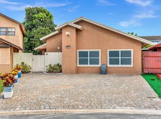 8081 SW 24th Pl, Miramar, FL 33025