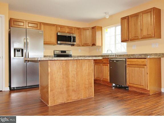 2nd image of 447 Feather Dr
