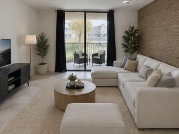 2820 Tennis Club Dr, West Palm Beach, FL