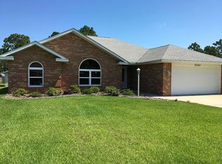8290 Mercado St, Navarre, FL 32566