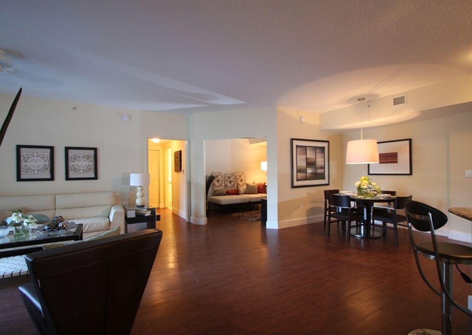 1st image of 510 NW 84th Ave APT 528
