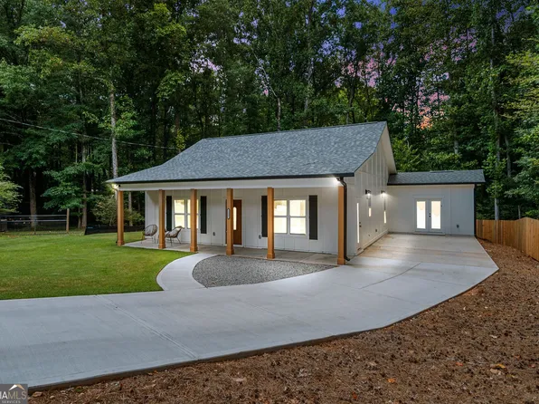 1337 Fairfield Dr, Lilburn, GA 30047