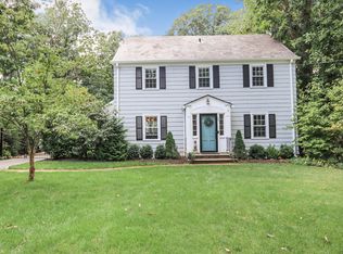 24 Inwood Rd, Essex Fells, NJ 07021
