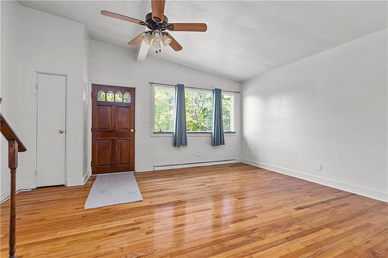 252 Memory Ln Tarentum, PA, 15084 Apartments for Rent Zillow