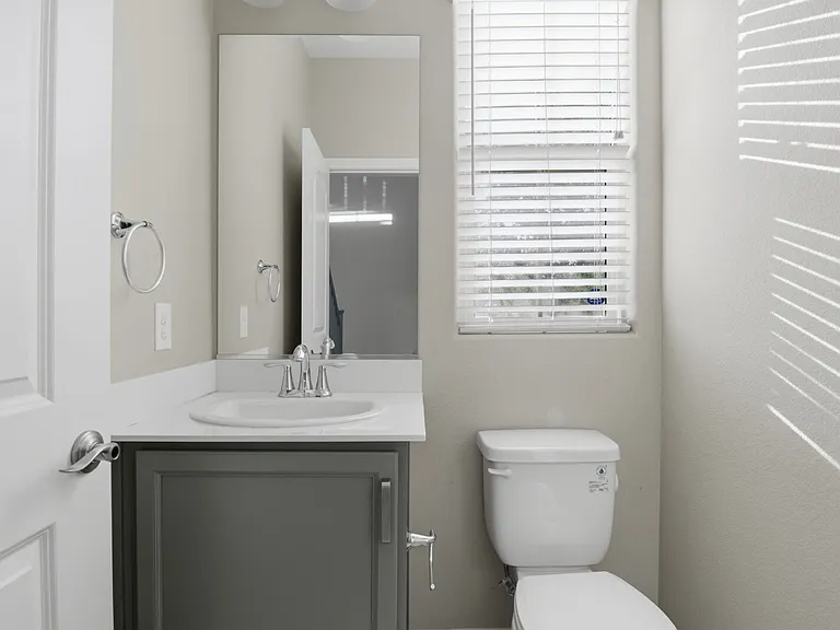 3158 Molinos Dr — Photo 9