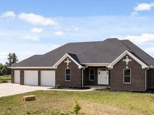9125 E County Road 700 N, Hope, IN 47246
