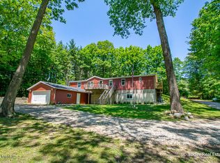 11955 Nineteen Mile Rd NE, Cedar Springs, MI 49319