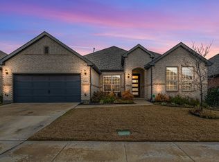 9513 Surveyor Rd, Oak Pt, TX 75068