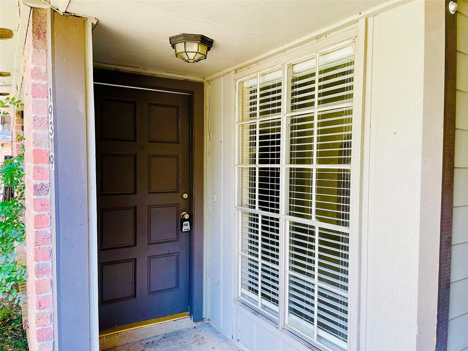 3 bed, 2.0 bath, 1540 sqft, $1,600 — Photo 3