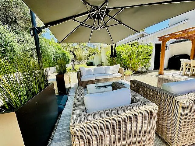 450 Santa Rosa Ln — Photo 12