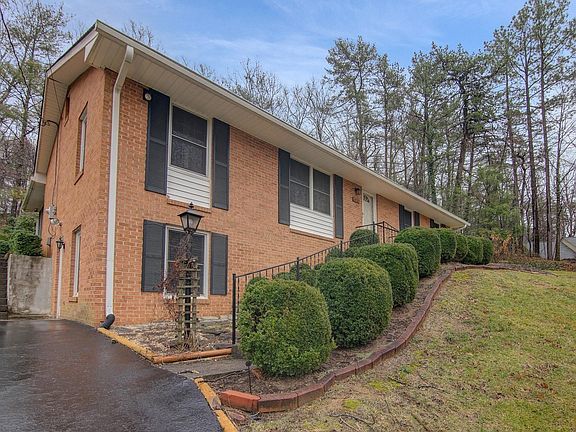2nd image of 5140 Lynnson Dr